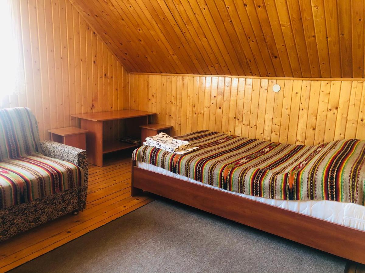 Guest House Kaspiy บูโคเวล ภายนอก รูปภาพ