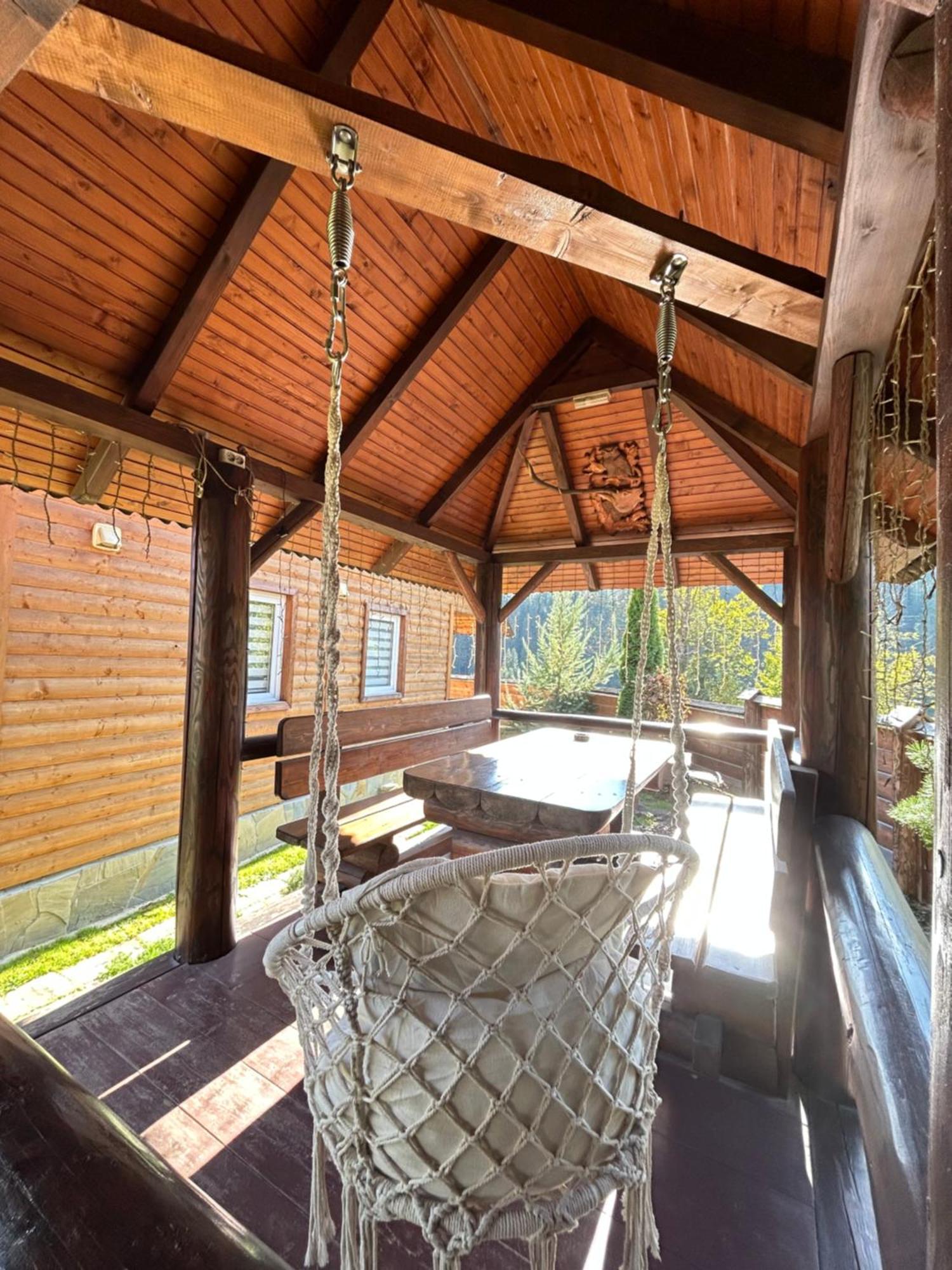 Guest House Kaspiy บูโคเวล ภายนอก รูปภาพ