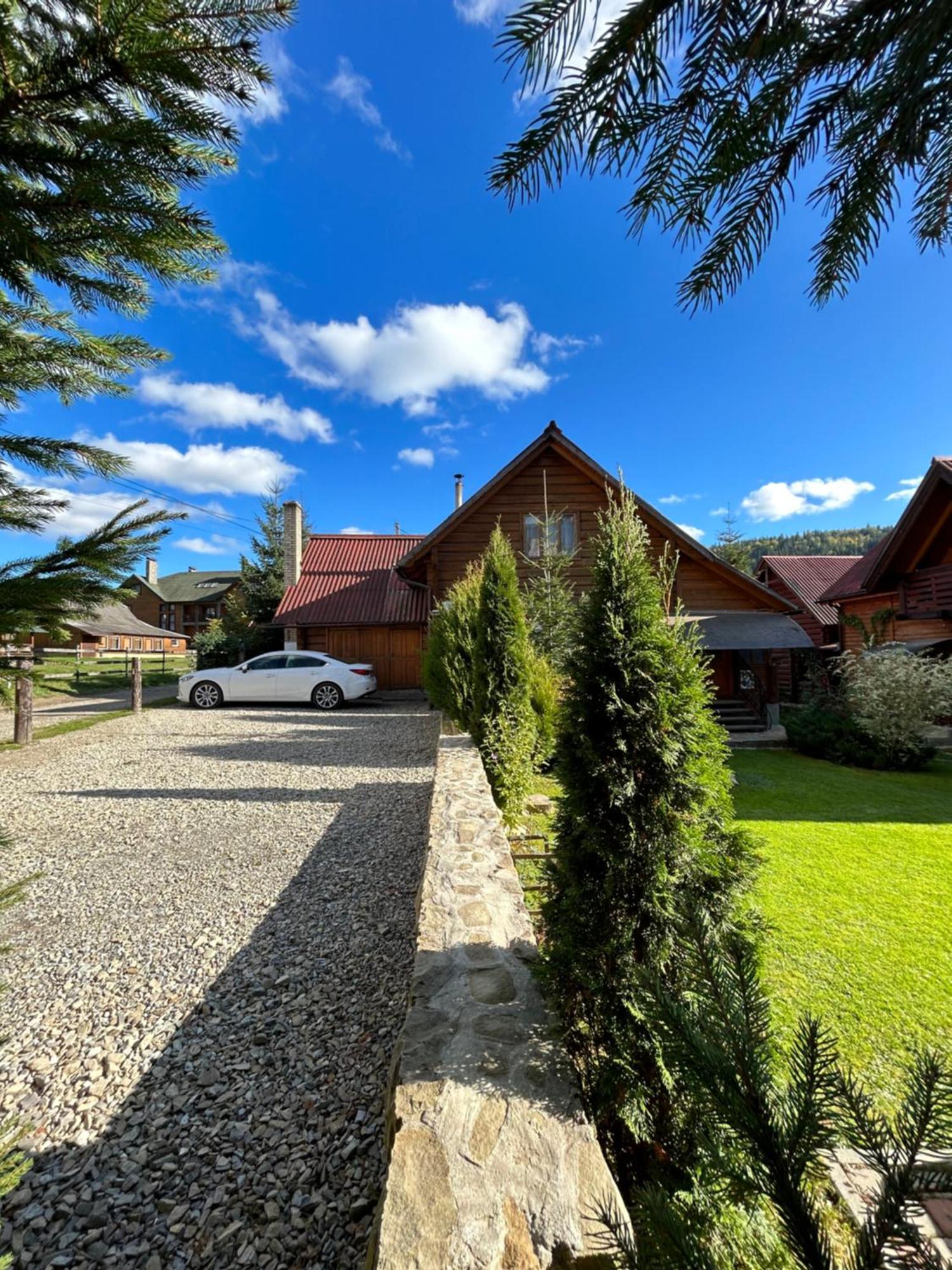 Guest House Kaspiy บูโคเวล ภายนอก รูปภาพ