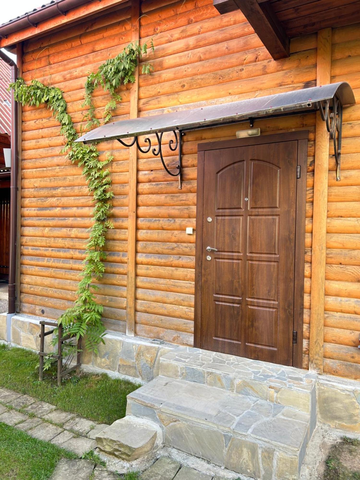 Guest House Kaspiy บูโคเวล ภายนอก รูปภาพ