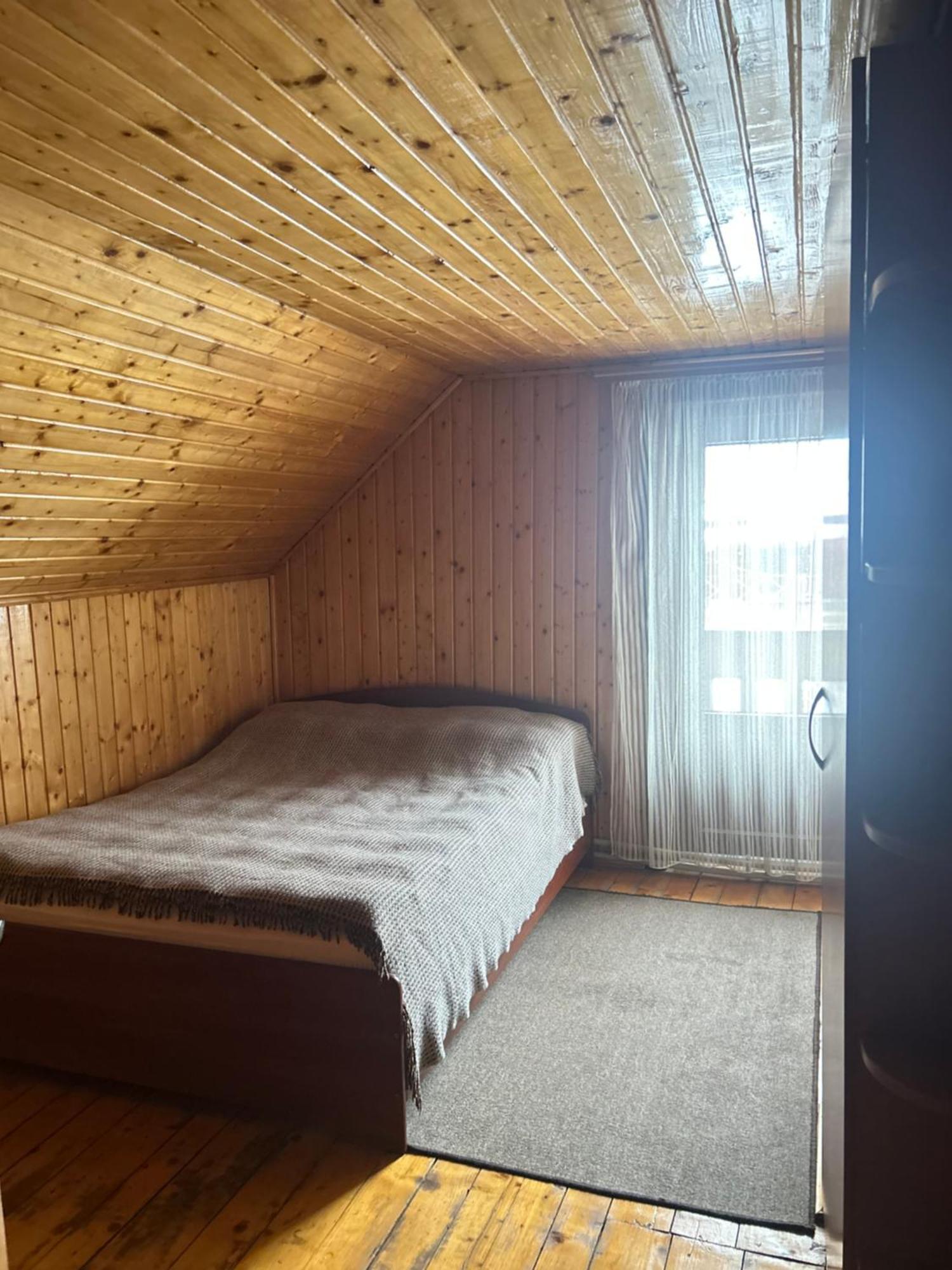 Guest House Kaspiy บูโคเวล ภายนอก รูปภาพ